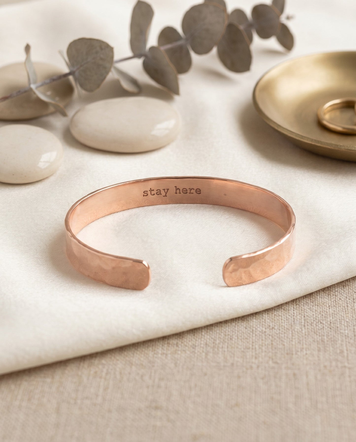 Copper Cuff Bracelet: A Warm and Meaningful Personalized Jewelry Choice
